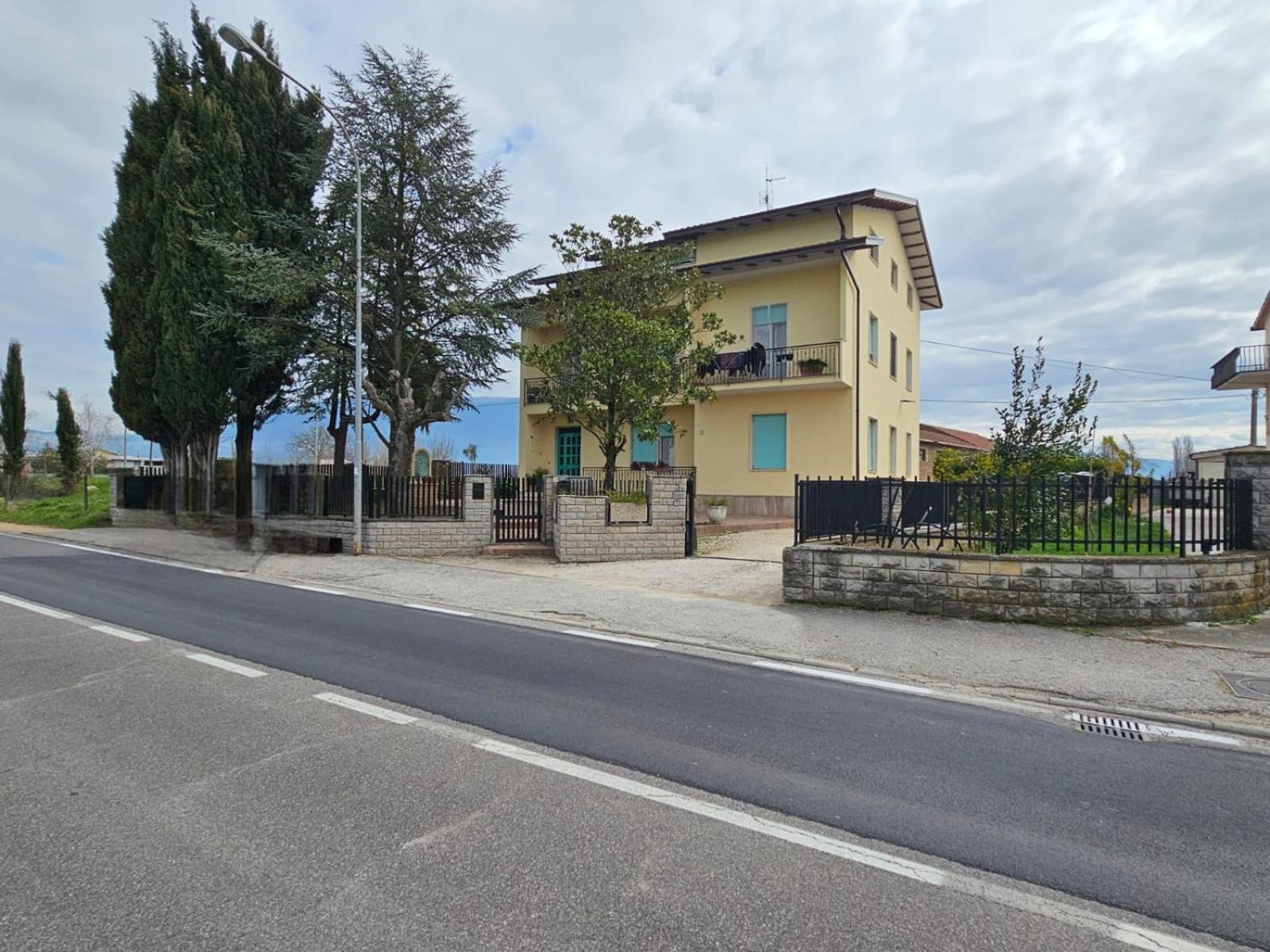 Hotel Assisivm Antica Dimora Ad Экстерьер фото
